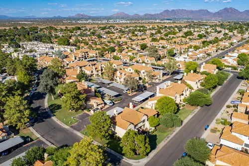 Discovery at Tatum Place in Scottsdale, Arizona