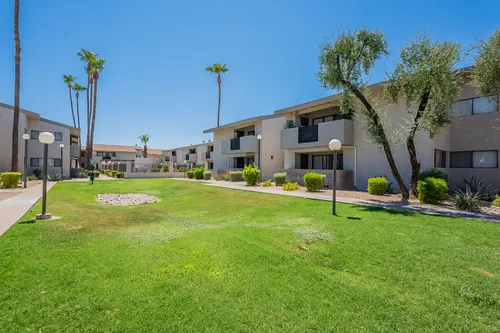Lincoln Gardens in Scottsdale, Arizona