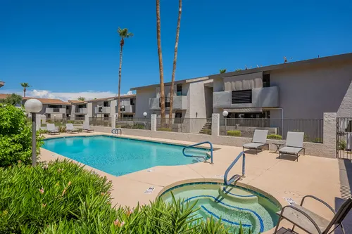 Lincoln Gardens in Scottsdale, Arizona