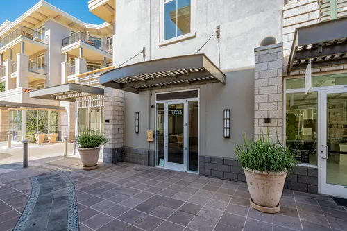 Main Street Plaza Scottsdale Condos in Scottsdale, Arizona