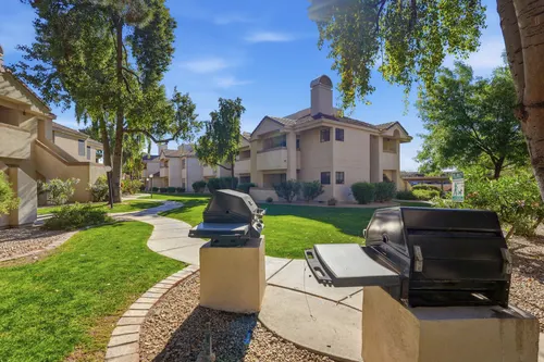 Mariposa Scottsdale Condominiums in Scottsdale, Arizona