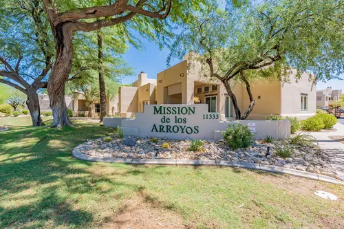 Mission de los Arroyos in Scottsdale, Arizona