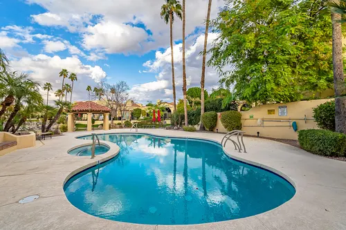 Mountain View Lake Estates in Scottsdale, Arizona