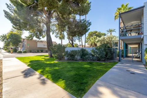 Park Paradise condominiums in Scottsdale, Arizona