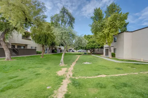 Shadow Bend Condominiums in Scottsdale, Arizona