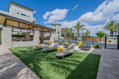 Skye on McDowell in Scottsdale, Arizona