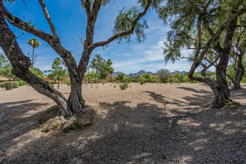 Sweetwater Ranch Manor in Scottsdale, Arizona