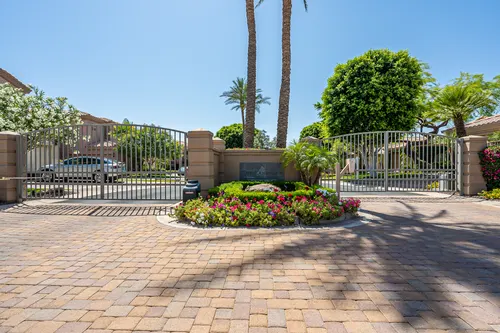 The Landings II in Scottsdale, Arizona