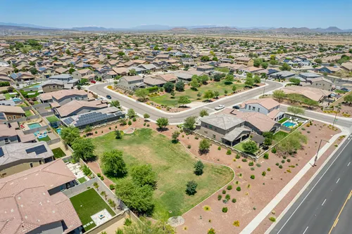 Crossriver Summit Point in Sun City, Arizona