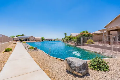 Ventana Lakes in Sun City, Arizona