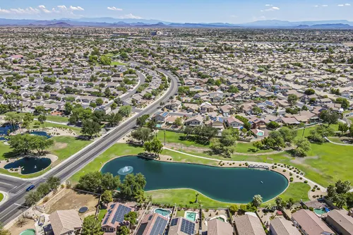 Kingswood Parke in Surprise, Arizona