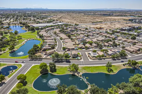 Kingswood Parke in Surprise, Arizona