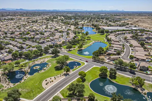 Kingswood Parke in Surprise, Arizona