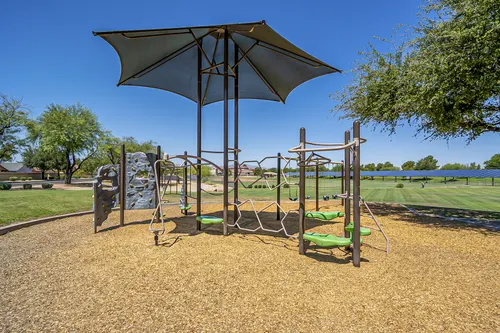 Kingswood Parke in Surprise, Arizona