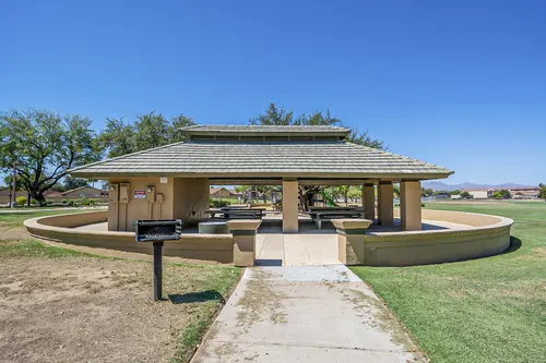 Kingswood Parke in Surprise, Arizona