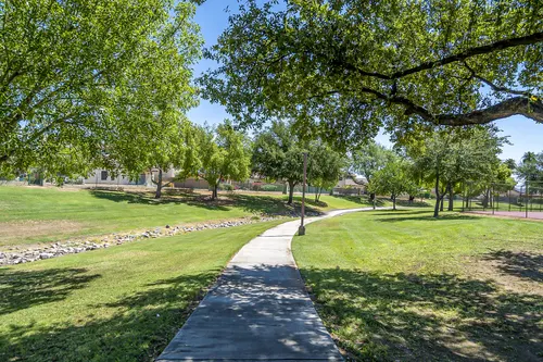 Kingswood Parke in Surprise, Arizona