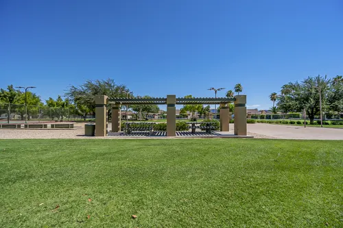 Kingswood Parke in Surprise, Arizona