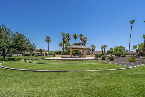 Kingswood Parke in Surprise, Arizona