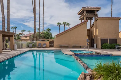 Casa Los Cerros in Tempe, Arizona