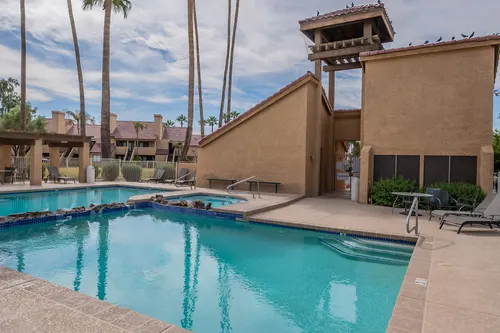 Casa Los Cerros in Tempe, Arizona