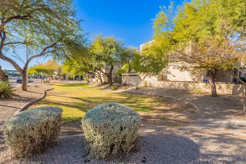 Hayden Cove in Tempe, Arizona