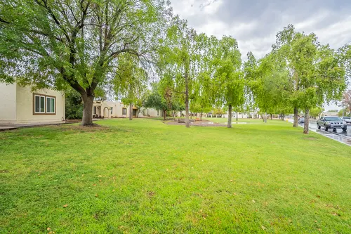Knoell Garden Villas in Tempe, Arizona