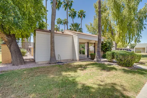 Park Premiere South Town Houses in Tempe, Arizona