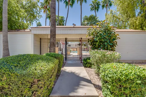 Park Premiere South Town Houses in Tempe, Arizona