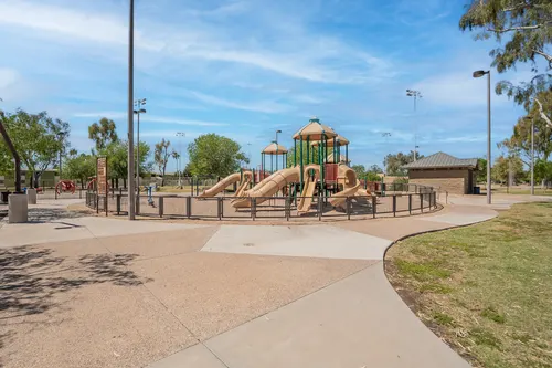 Parq on 5th Apartments in Tempe, Arizona
