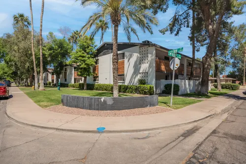 Parq on 5th Apartments in Tempe, Arizona