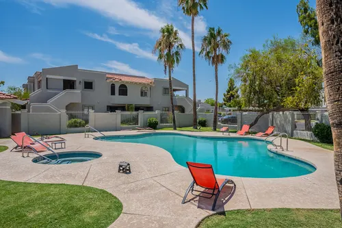 Questa Vid in Tempe, Arizona