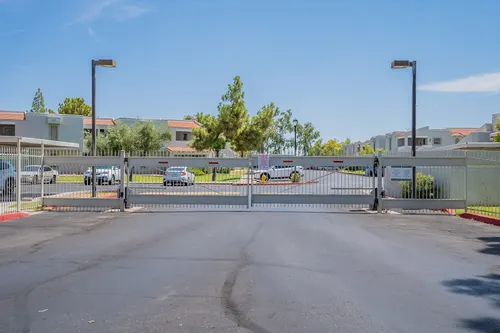 Questa Vid in Tempe, Arizona