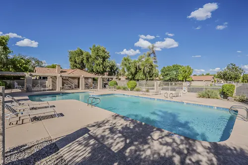 Warner Ranch Crossing in Tempe, Arizona