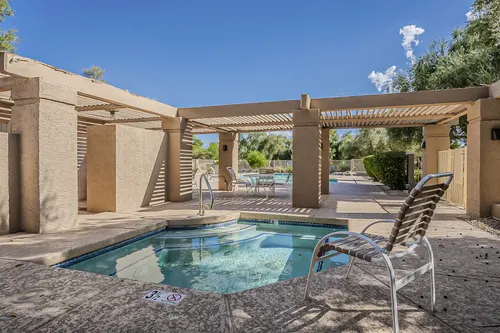 Warner Ranch Crossing in Tempe, Arizona