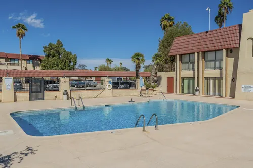 Barcelona Manor Condos in Tucson, Arizona
