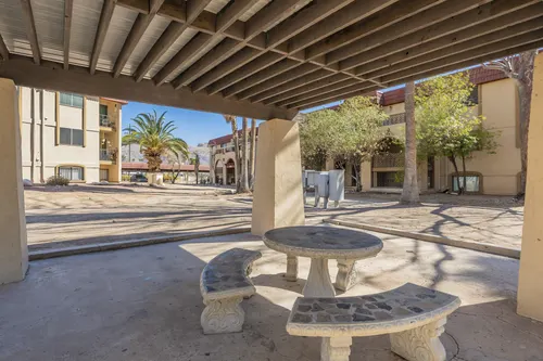 Barcelona Manor Condos in Tucson, Arizona