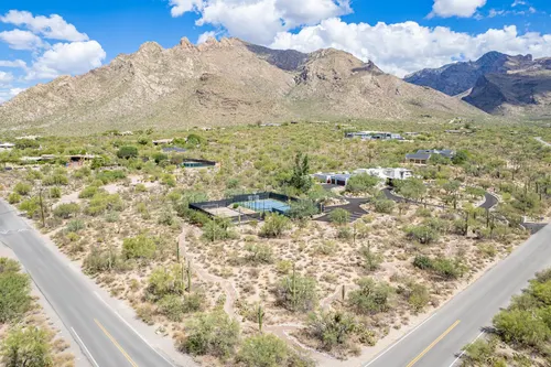 Cobo Catalina Hills in Tucson, Arizona