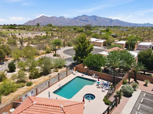 Hills on La Canada in Tucson, Arizona