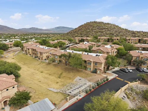 Pinnacle Canyon Condominiums in Tucson, Arizona