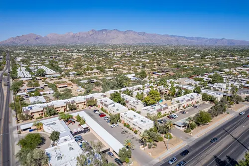 Richland Heights West in Tucson, Arizona