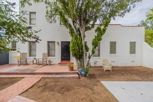 Royal Alvernon Condominiums in Tucson, Arizona