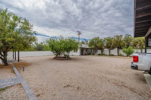 Royal Alvernon Condominiums in Tucson, Arizona