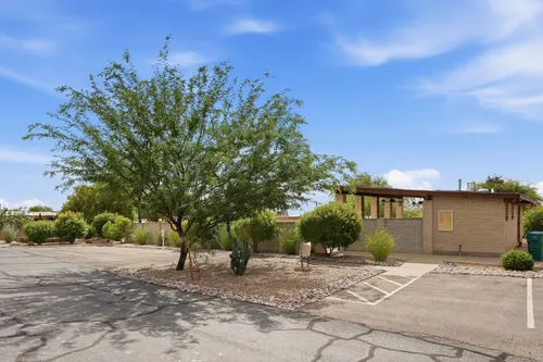 Verde Catalina Townhomes in Tucson, Arizona