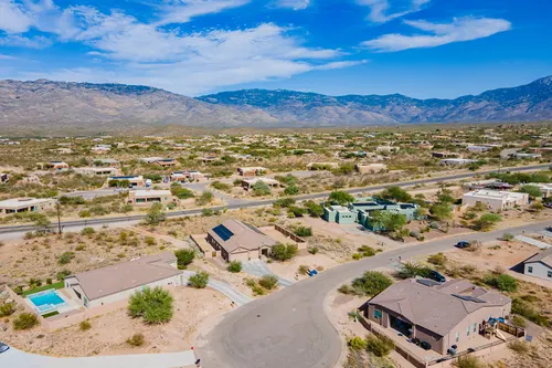 Estates at Old Spanish Trail in Vail, Arizona