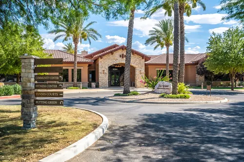 Four seasons in Vail, Arizona