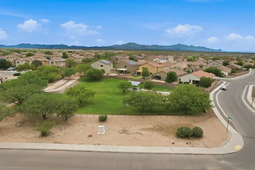 Vista Del Lago in Vail, Arizona