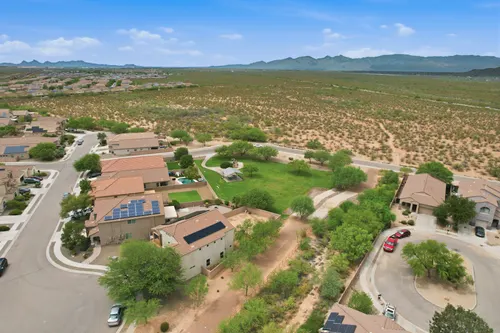 Vista Del Lago in Vail, Arizona