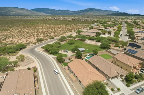 Vista Del Lago in Vail, Arizona