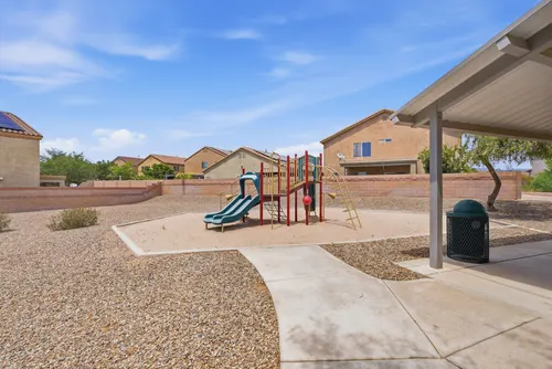 Vista Del Lago in Vail, Arizona